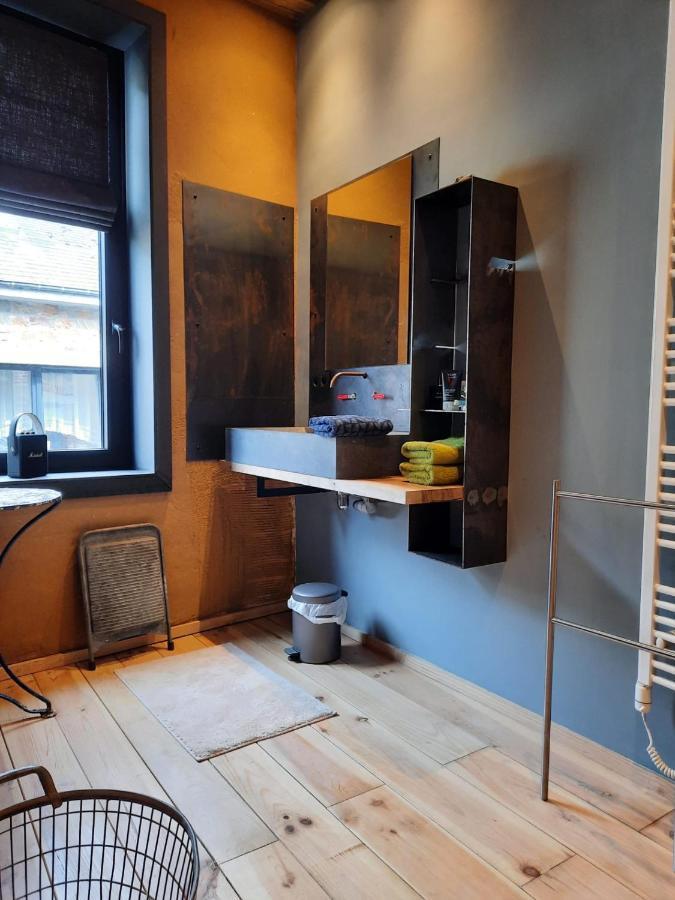 Gite Redoute Agreable Maison De Ville Avec Cour Interieure Saint-Hubert Exterior foto
